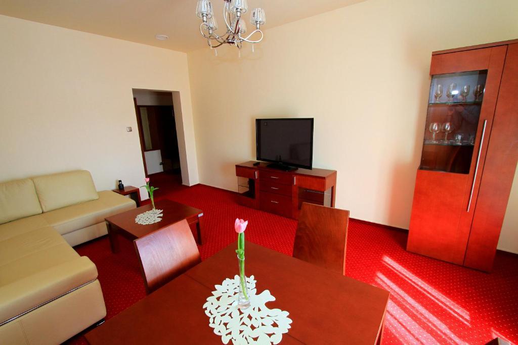 Hotel Rydzewski Ełk Kültér fotó
